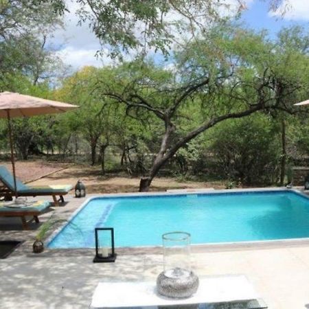 Luvivane Luxury Villa Marloth Park Exterior foto
